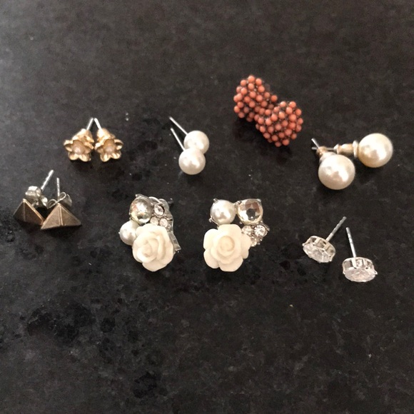 Jewelry - Set of cute earrings!